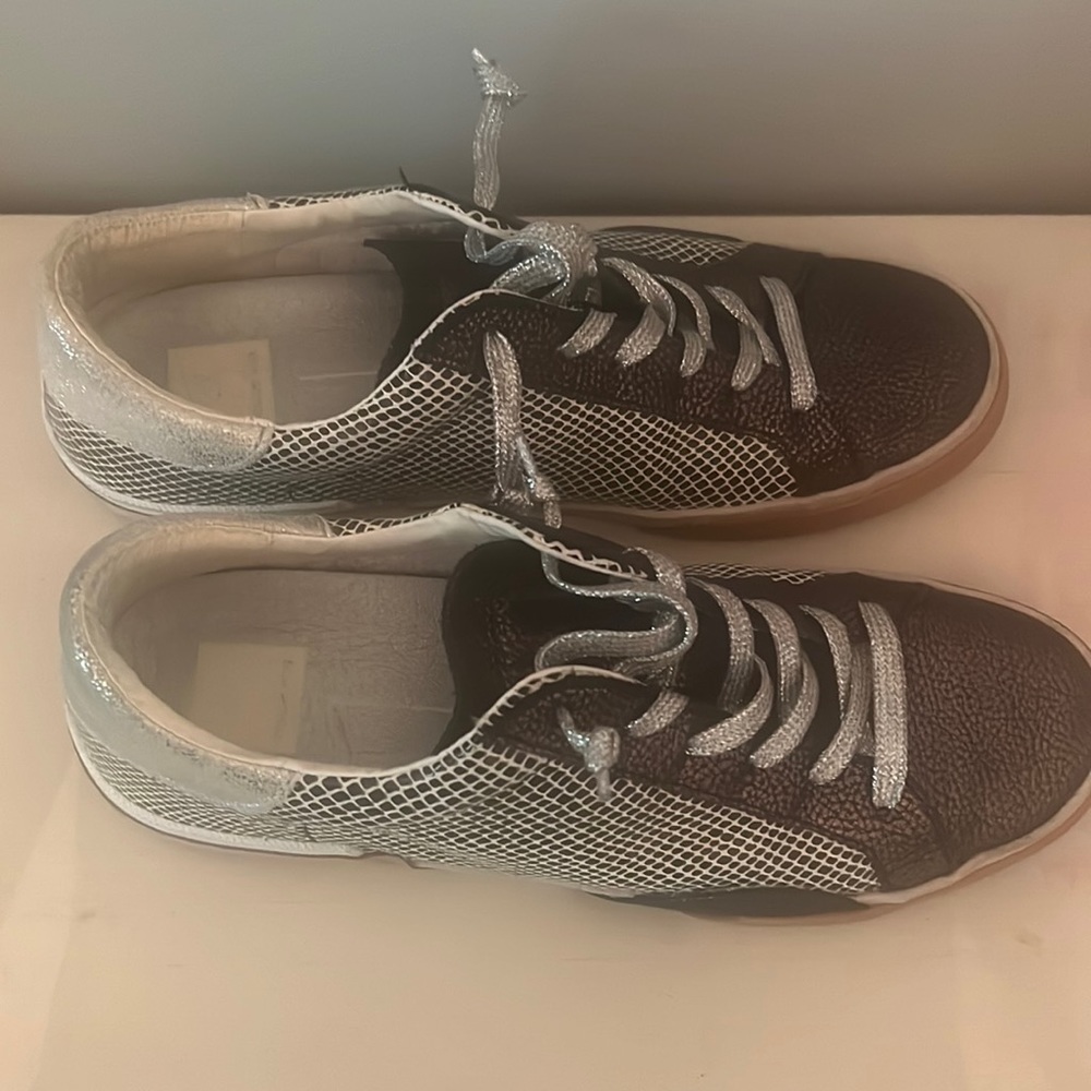 Dolce Vita Sneakers